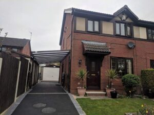 carport to the side of a UK home
